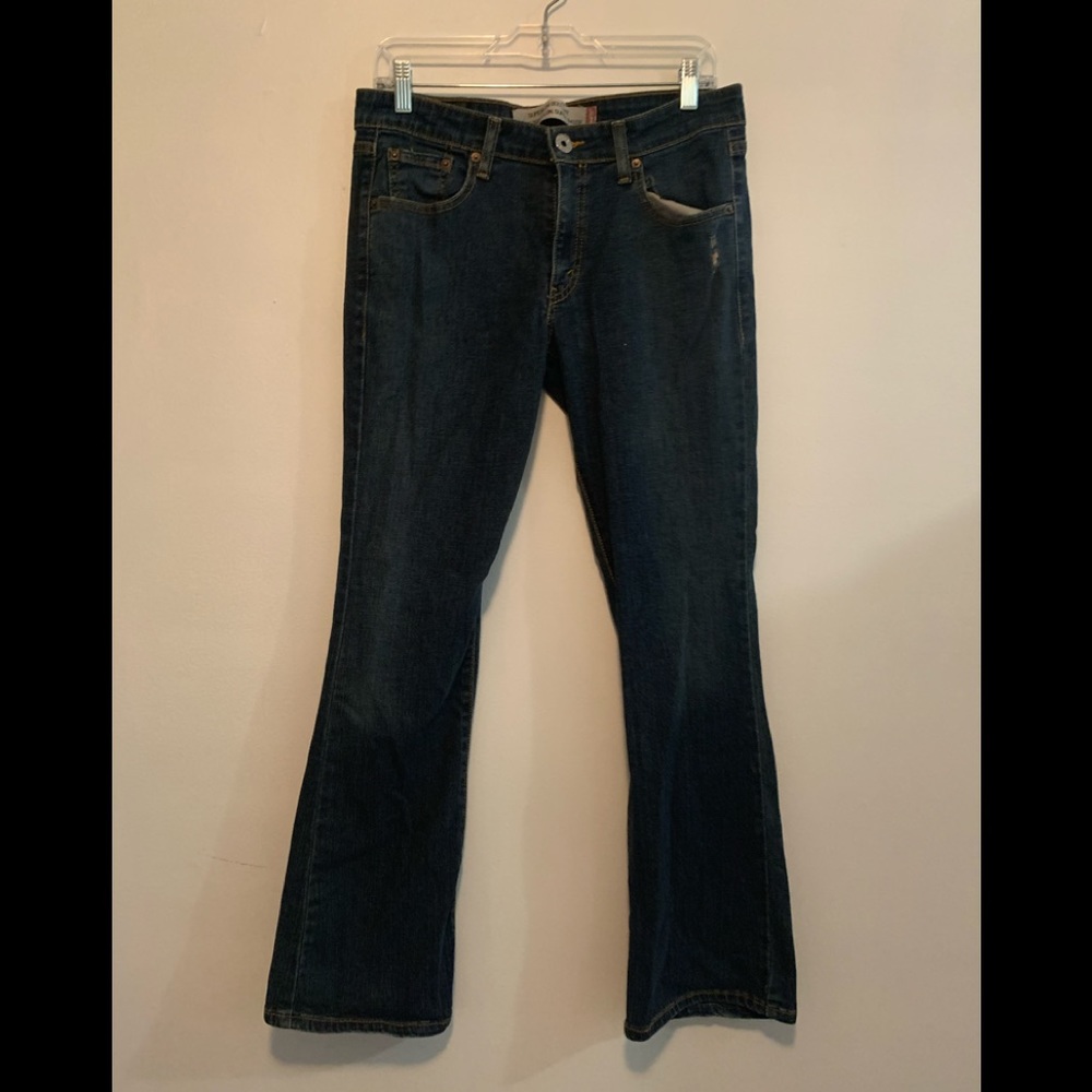 Women Levi’s Jeans preowned